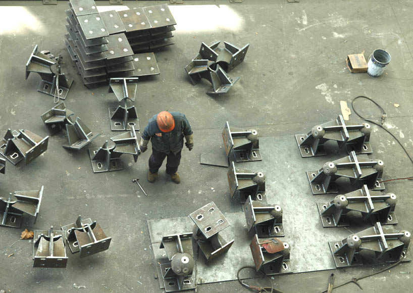 秦皇岛煤棚网架双向支座